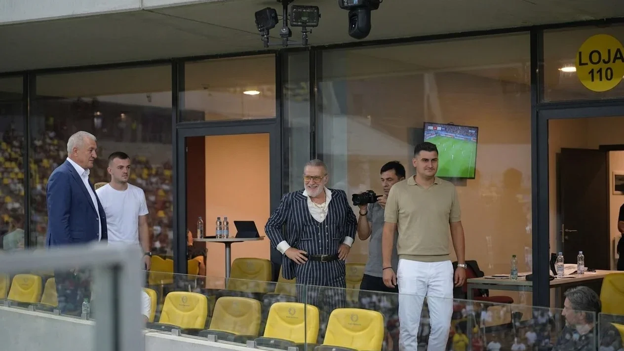 Surpriza uriasa pe banca celor de la FCSB. Anuntul oficial despre noul antrenor strain