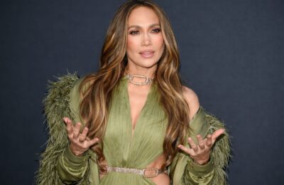 Jennifer Lopez spune că despărțirea poate fi un pas spre o versiune mai bună a ta