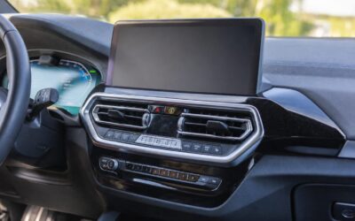BMW X6 are sistemul multimedia cu cea mai mare satisfacție în studiul JD Power din 2026